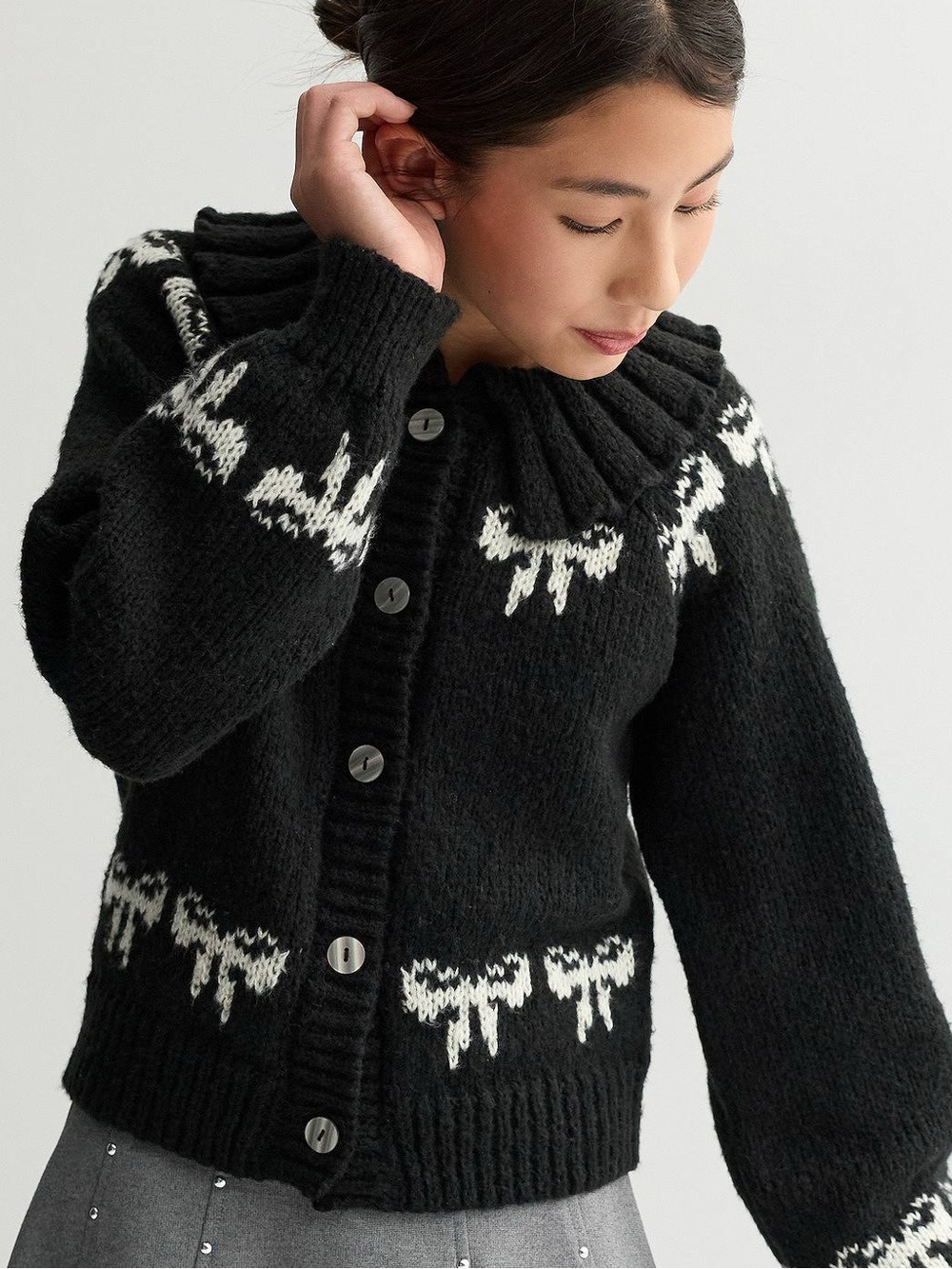 Urban outfitters Kimchi Blue Marabell Bow Cardigan Black White Silver Sweater